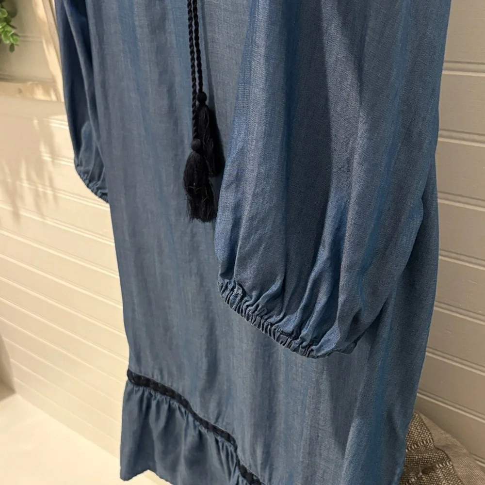 Crown & Ivy Chambray V-Neck Top with Ruffle Trim - Picture 3 of 5